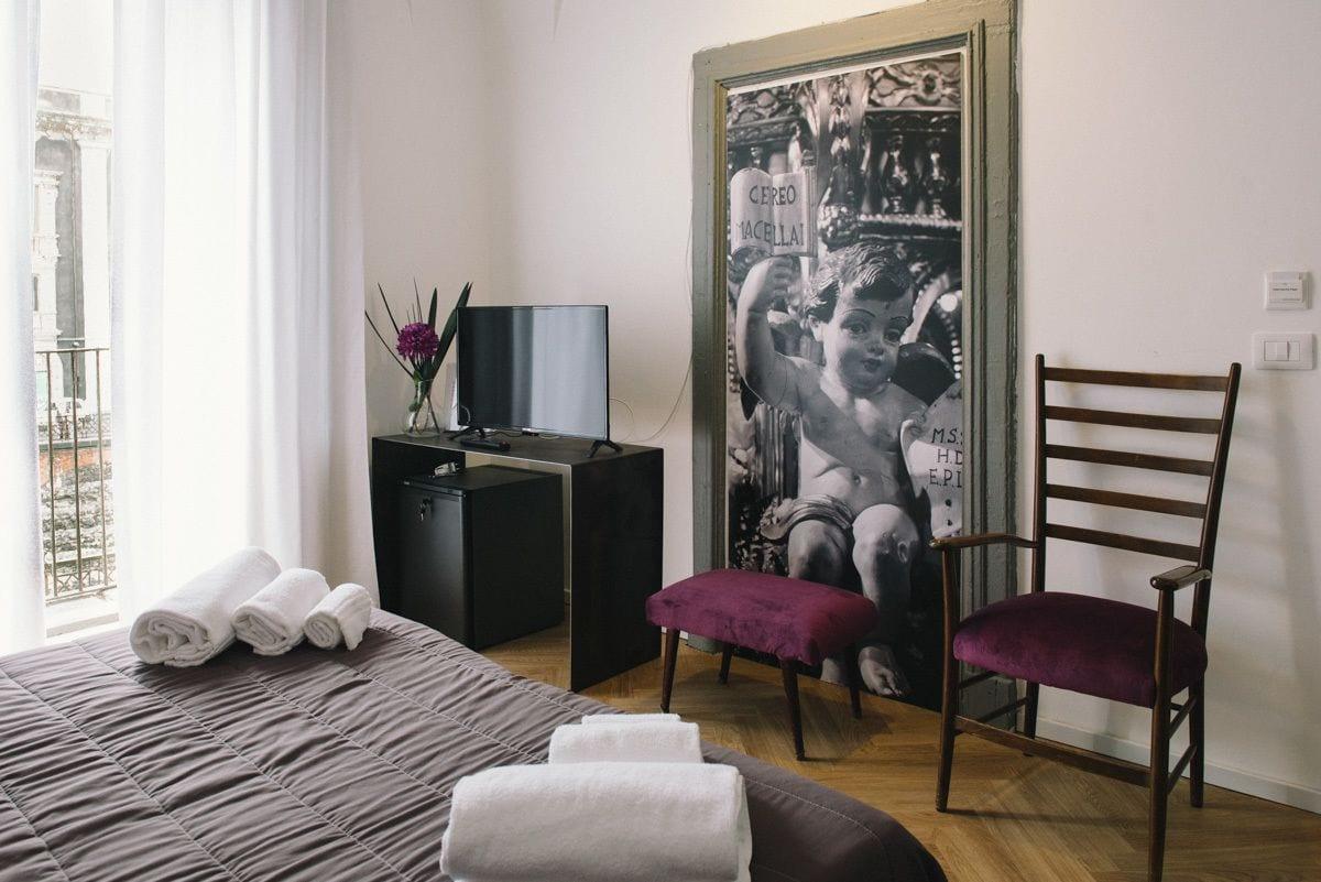 Agatha Cosy Hotel Catania Bagian luar foto