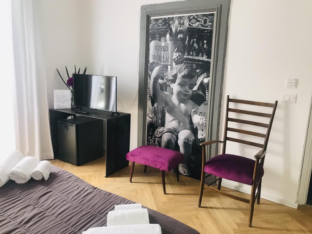Agatha Cosy Hotel Catania Bagian luar foto