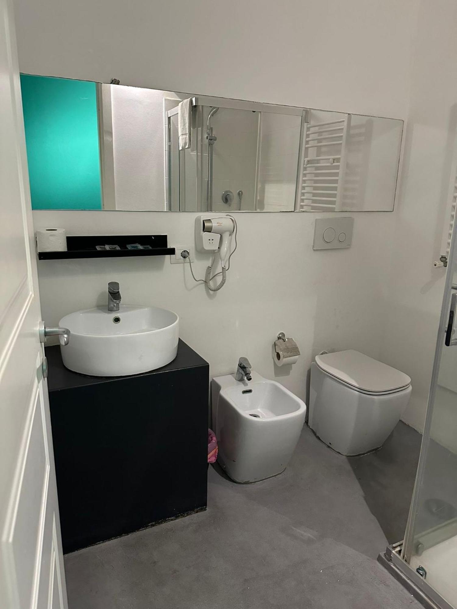 Agatha Cosy Hotel Catania Bagian luar foto
