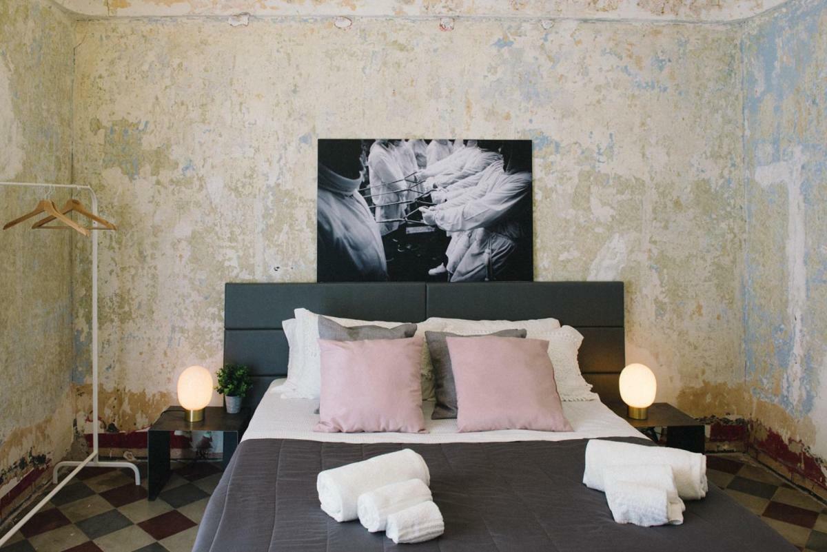 Agatha Cosy Hotel Catania Bagian luar foto