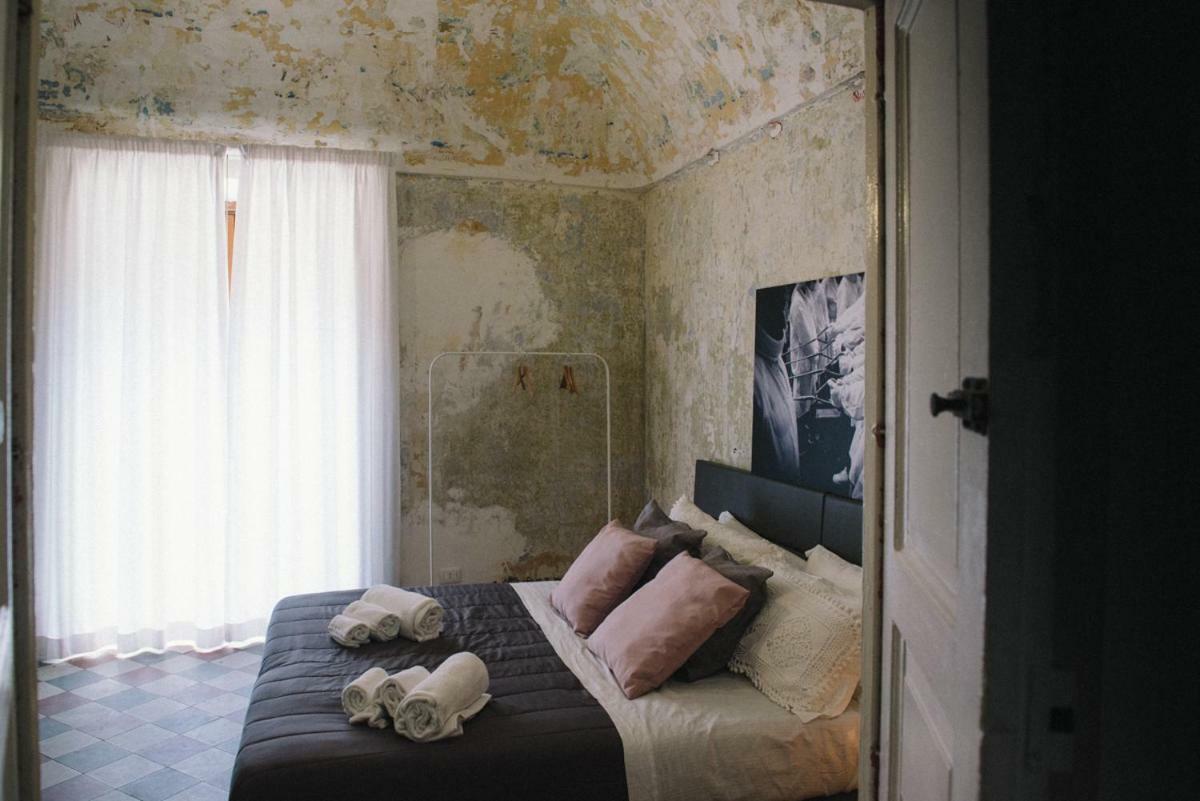 Agatha Cosy Hotel Catania Bagian luar foto